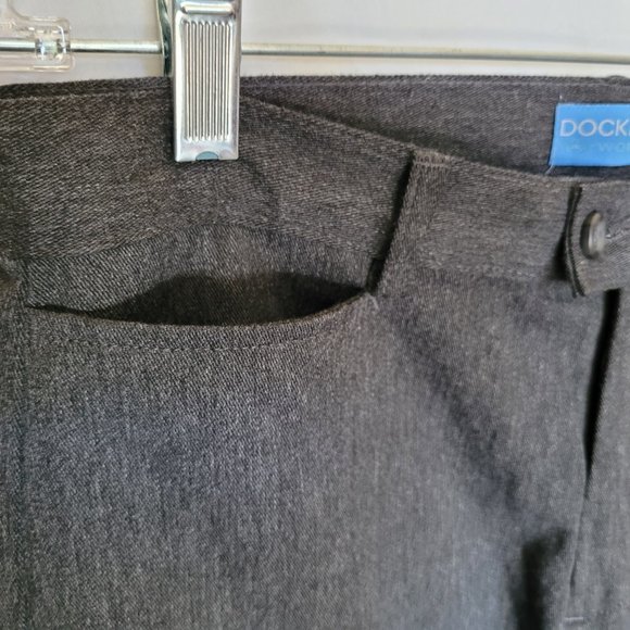 NEW Dockers Stylish Classic Fit Jeans Size 10M (312) - Picture 5 of 7